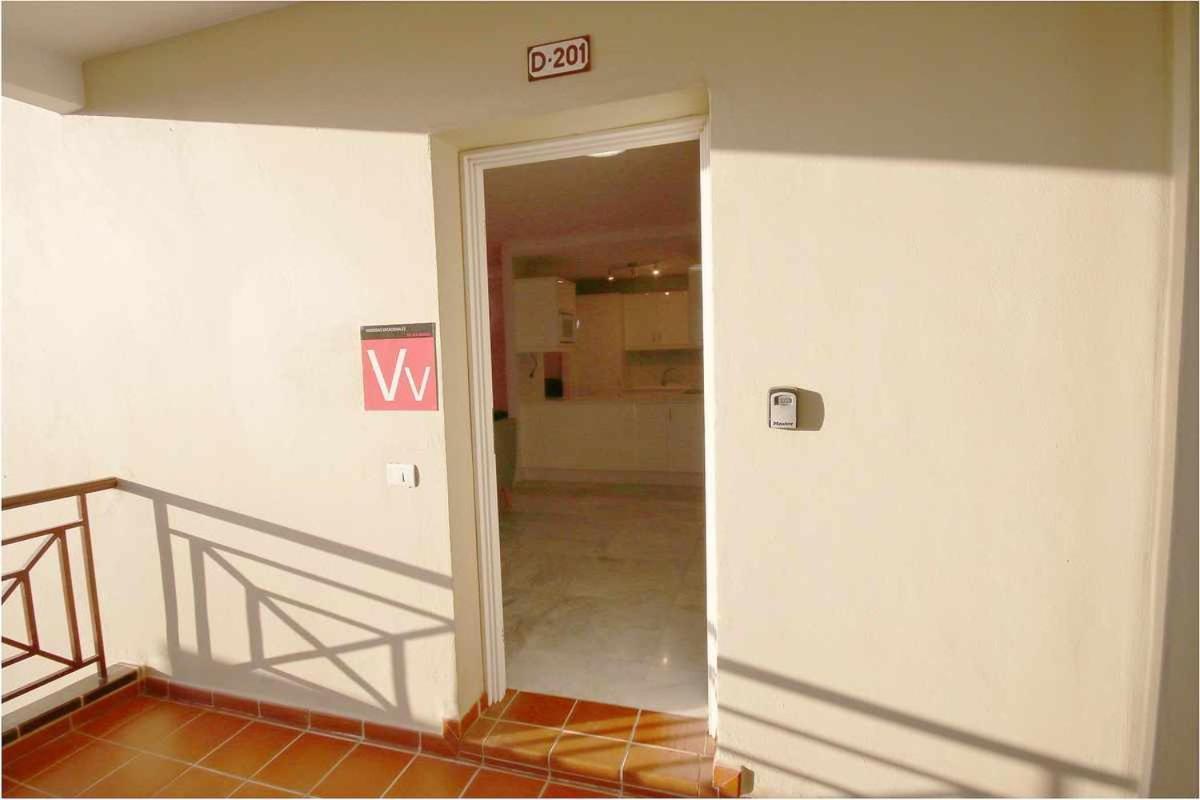 Dinastia D201 By Tenerife Rental & Sales Лос-Крістіанос Екстер'єр фото