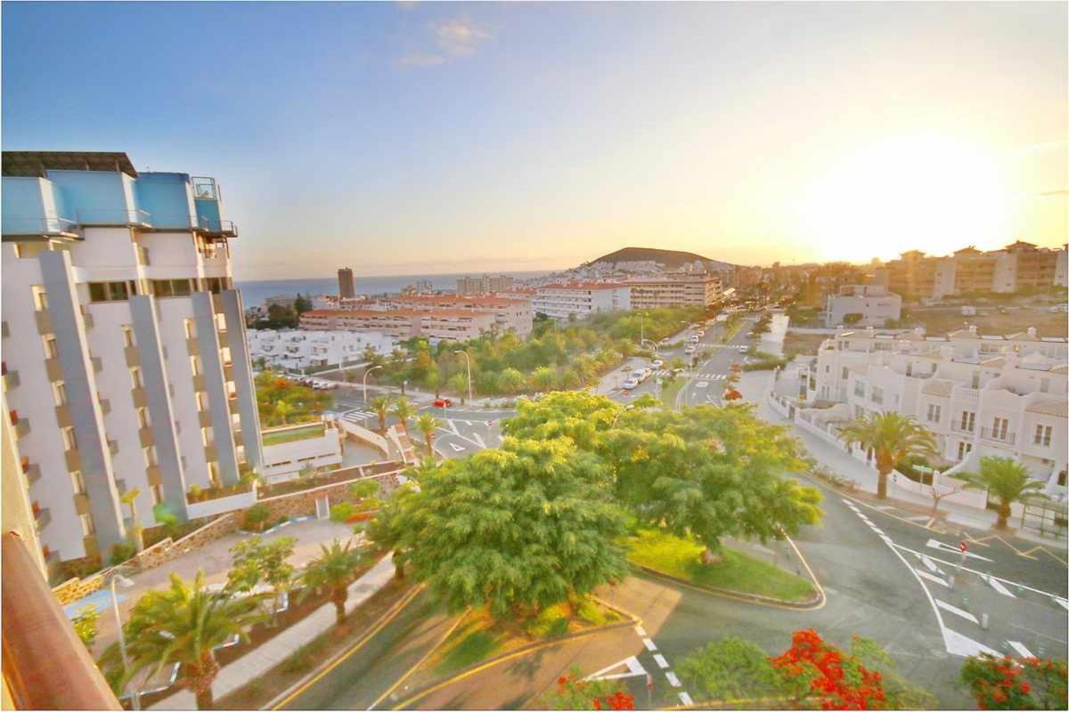 Dinastia D201 By Tenerife Rental & Sales Лос-Крістіанос Екстер'єр фото