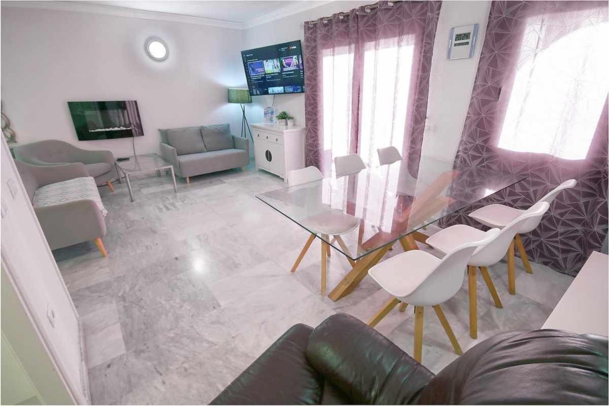 Dinastia D201 By Tenerife Rental & Sales Лос-Крістіанос Екстер'єр фото