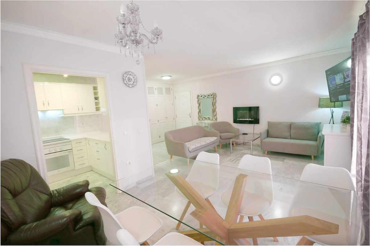 Dinastia D201 By Tenerife Rental & Sales Лос-Крістіанос Екстер'єр фото